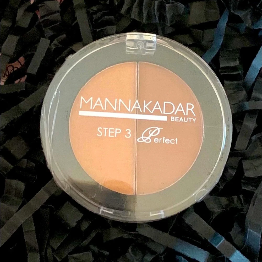 Manna Kadar Duo 3-in-1 Contour + Shadow + Blush
